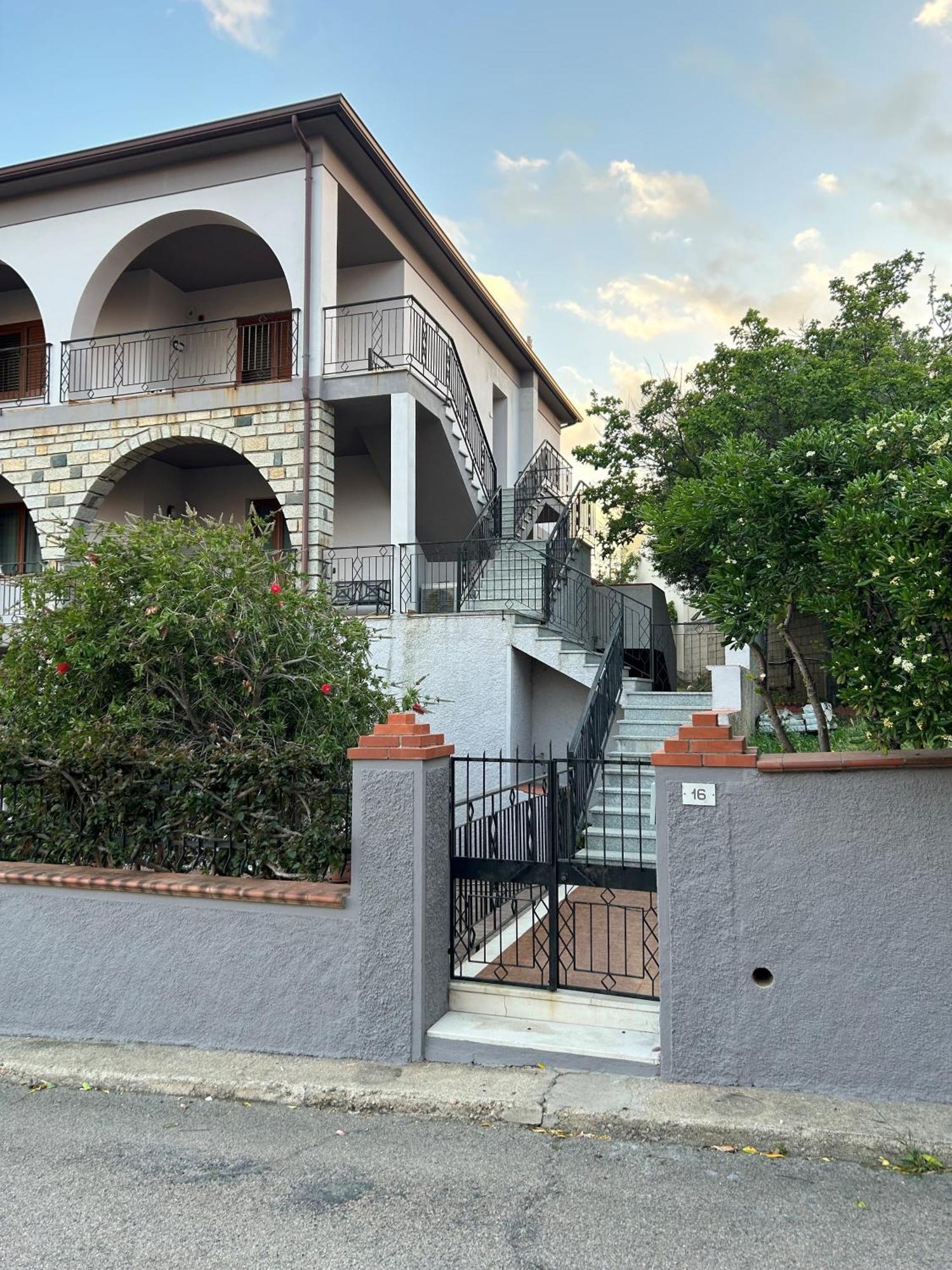 Casa Via Pascoli Hotel Arzachena Luaran gambar